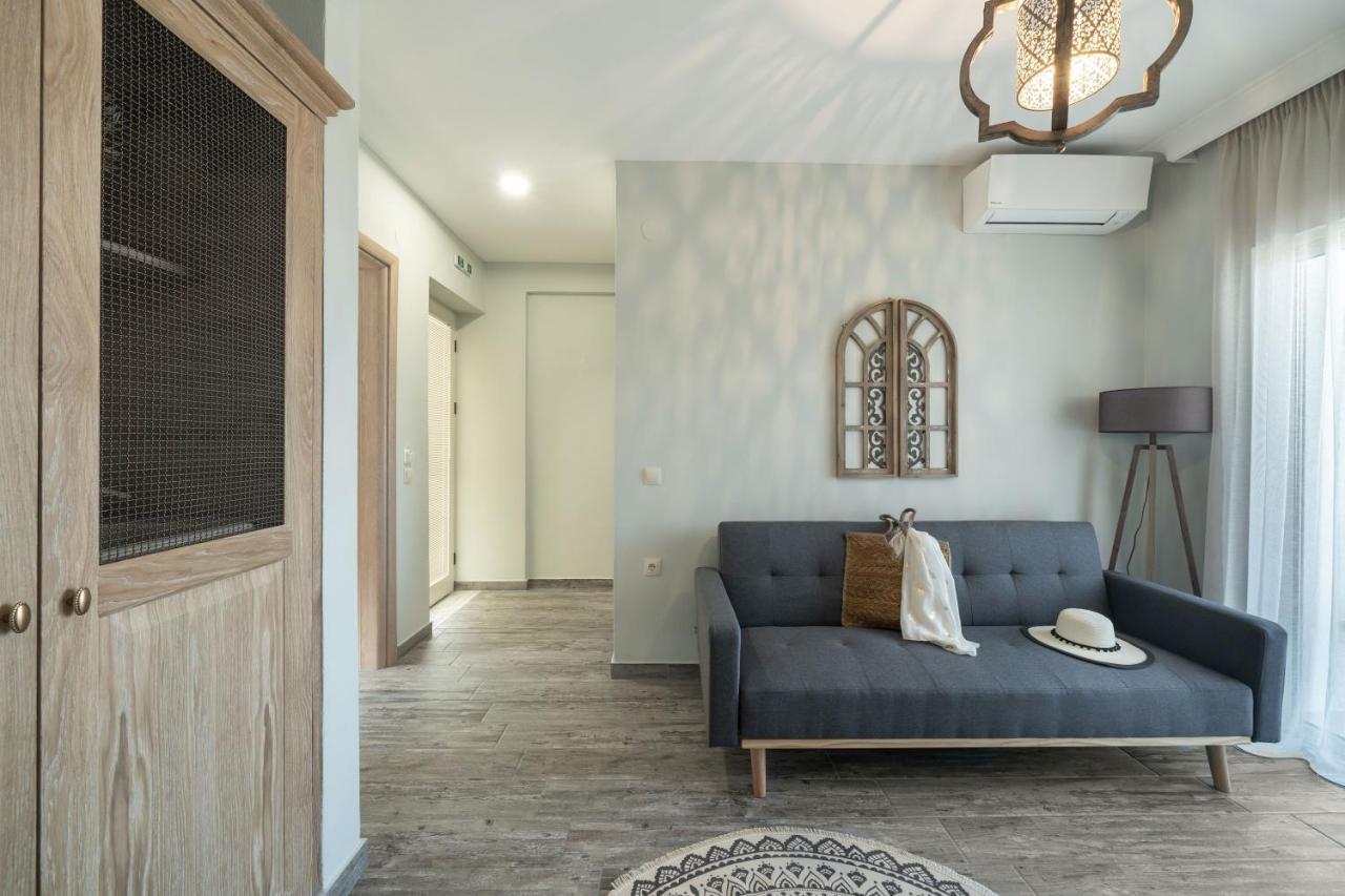 Mon Avis Boutique Hotel Hriszí Amudiá Kültér fotó